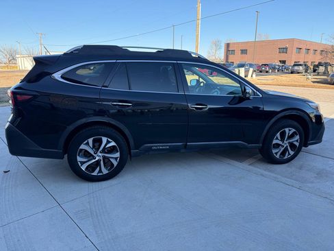 Used 2020 Subaru Outback Touring XT AWD/4WD image 9