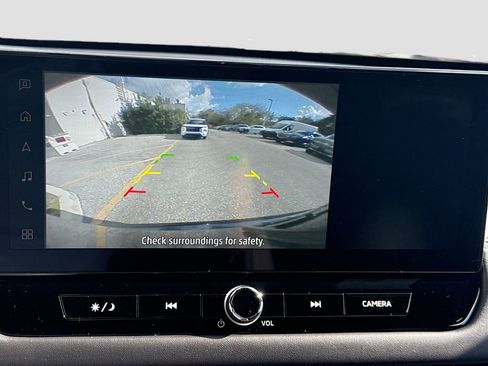 New 2026 Mitsubishi Outlander LE FWD image 13