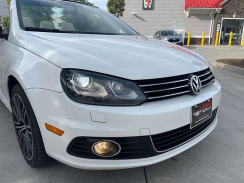 Used 2014 Volkswagen Eos FWD image 83