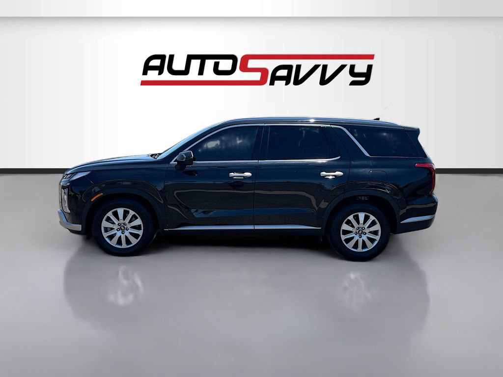 Used 2023 Hyundai Palisade SEL w/ Cargo Package AWD/4WD image 4