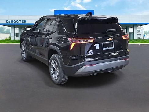 New 2026 Chevrolet Equinox LT w/ Convenience Package II image 8