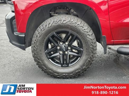 Used 2021 Chevrolet Silverado 1500 LT Trail Boss w/ Convenience Package II AWD/4WD image 14