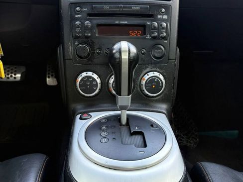 Used 2006 Nissan 350Z Touring RWD image 24