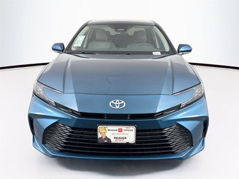 Certified 2026 Toyota Camry LE image 7