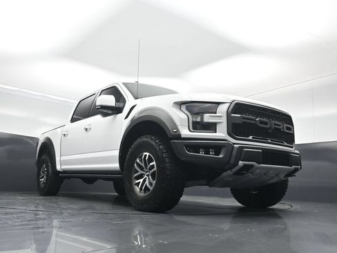 Used 2018 Ford F150 Raptor w/ Equipment Group 802A Luxury AWD/4WD image 45