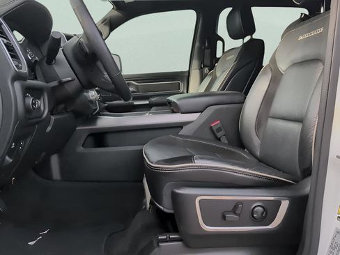 Used 2023 RAM 1500 Laramie image 33