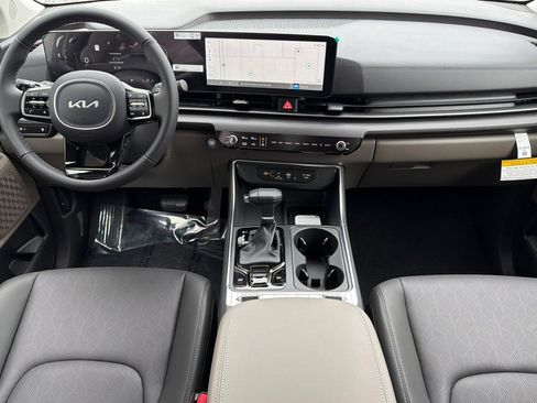 New 2026 Kia Carnival SX FWD image 10