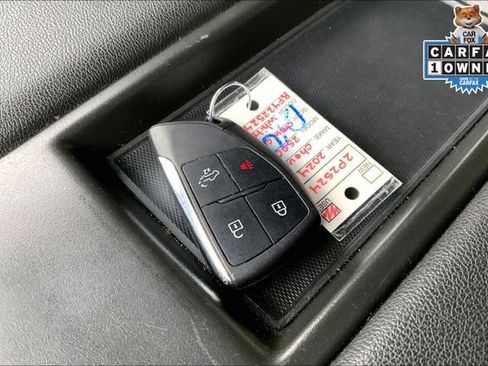 Used 2024 Chevrolet Silverado 2500 LT image 11