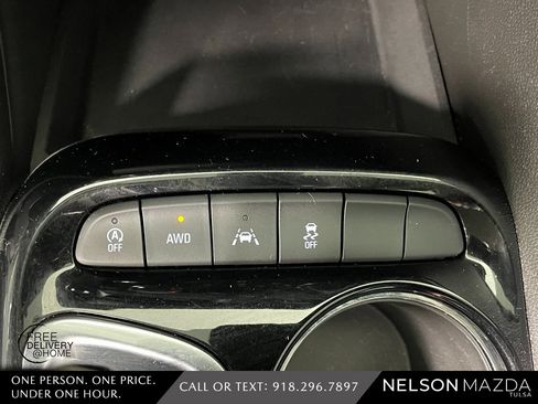 Used 2024 Buick Encore GX Sport Touring image 34