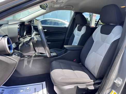 Used 2024 Chevrolet Trax LS w/ Driver Confidence Package FWD image 15
