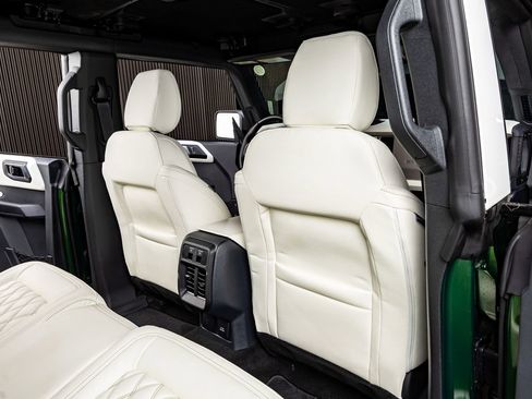 Used 2025 Ford Bronco Outer Banks image 32