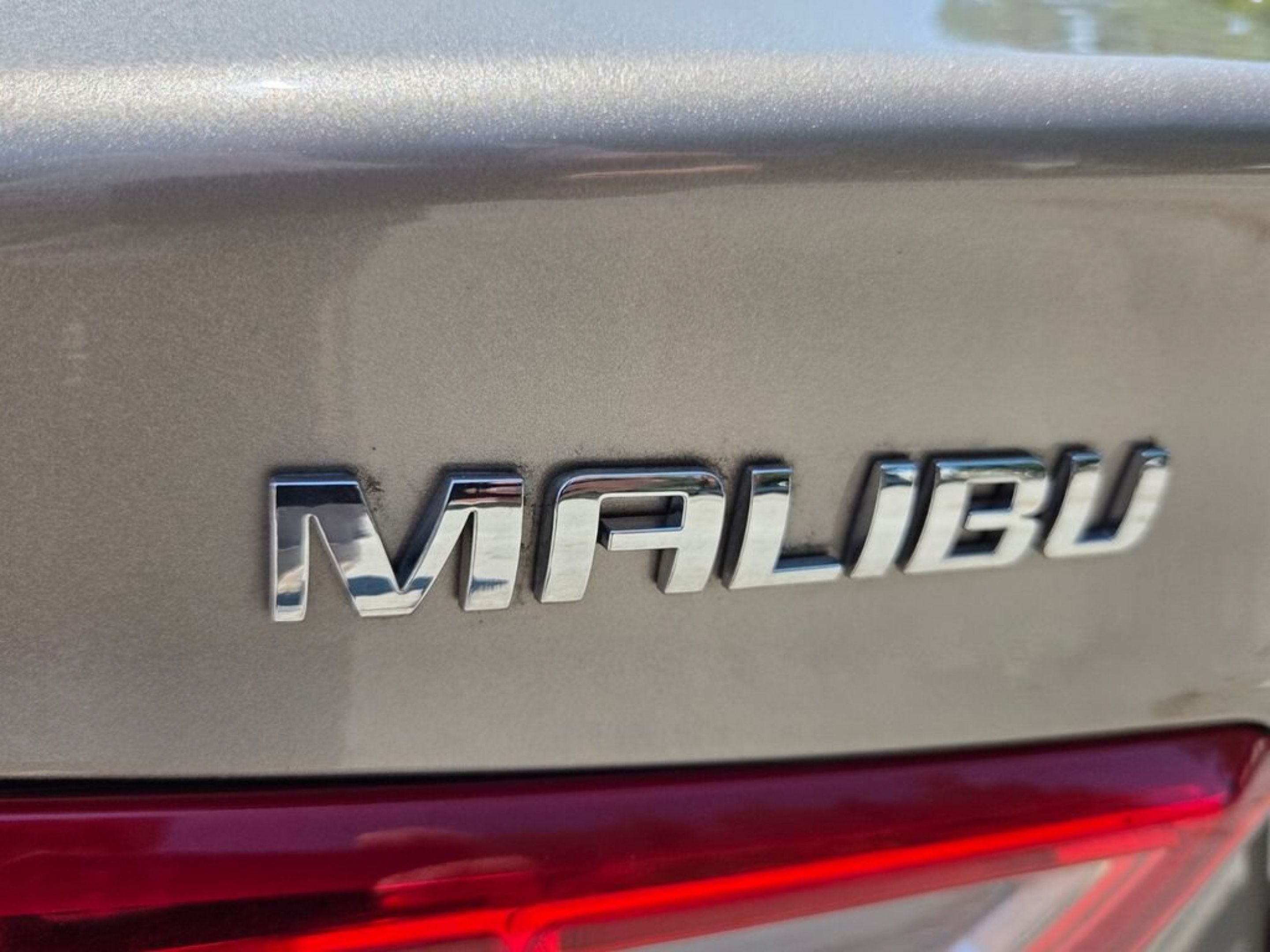 Used 2024 Chevrolet Malibu LT FWD image 31