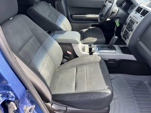 Used 2009 Ford Escape XLT image 29