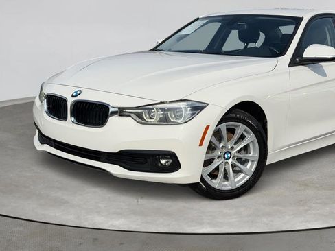 Used 2018 BMW 320i Sedan image 4
