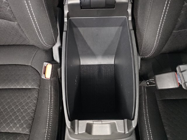Used 2025 Ford Escape Active AWD/4WD image 23