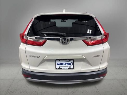 Used 2018 Honda CR-V EX image 4