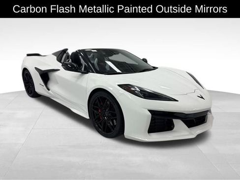 Used 2025 Chevrolet Corvette Z06 image 10