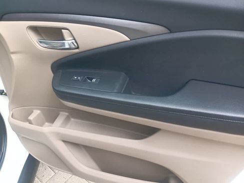 Used 2016 Honda Pilot EX-L image 29