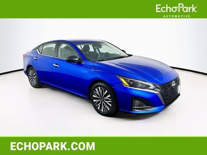 Used 2025 Nissan Altima 2.5 SV