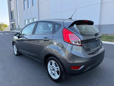 Used 2019 Ford Fiesta SE FWD image 9