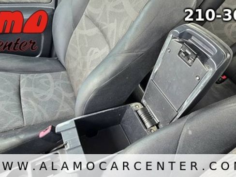 Used 2014 Scion xB FWD image 36