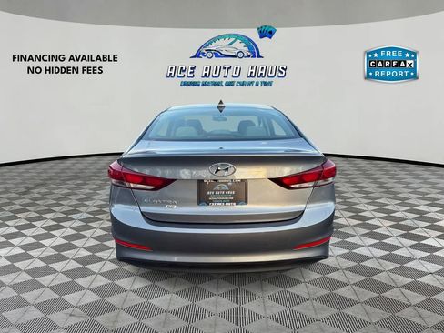 Used 2018 Hyundai Elantra SE w/ SE Connectivity Package 04 image 6