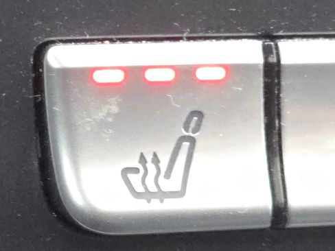 Certified 2019 Mercedes-Benz GLA 250 4MATIC image 5