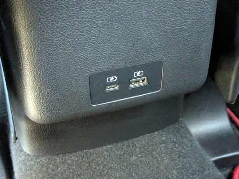 Used 2024 Mitsubishi Outlander Sport SE image 14