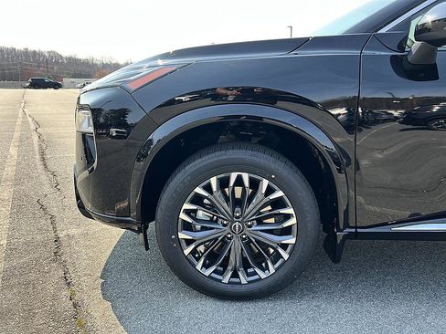 New 2026 Nissan Rogue Platinum image 11