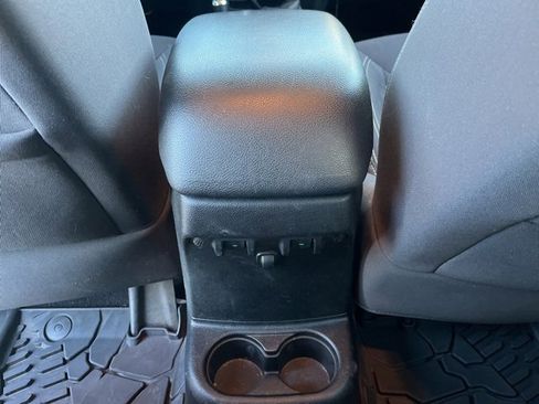 Used 2015 Jeep Wrangler Unlimited Rubicon w/ Dual Top Group image 13