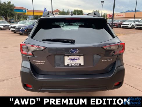 Used 2024 Subaru Outback Premium image 8