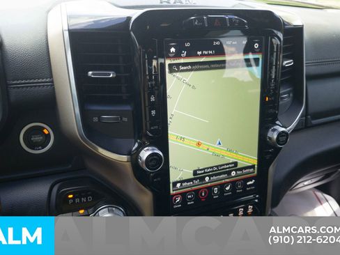 Used 2019 RAM 1500 Laramie AWD/4WD image 27