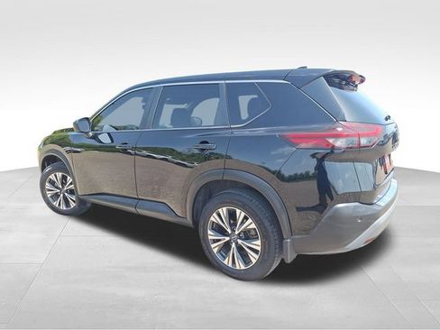 Certified 2023 Nissan Rogue SV FWD image 6