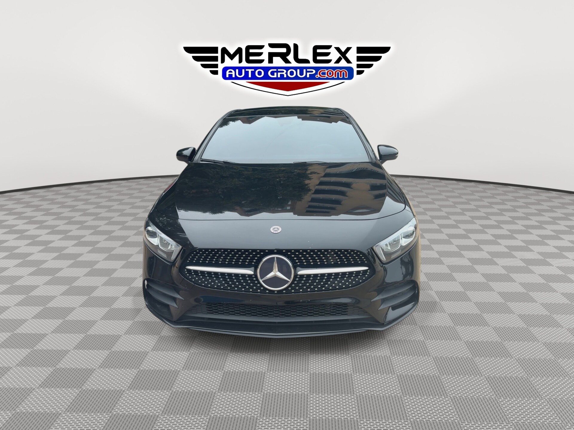 Used 2022 Mercedes-Benz A 220 4MATIC w/ AMG Line image 3