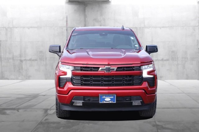 Used 2024 Chevrolet Silverado 1500 RST w/ Z71 Off-Road Package AWD/4WD image 4