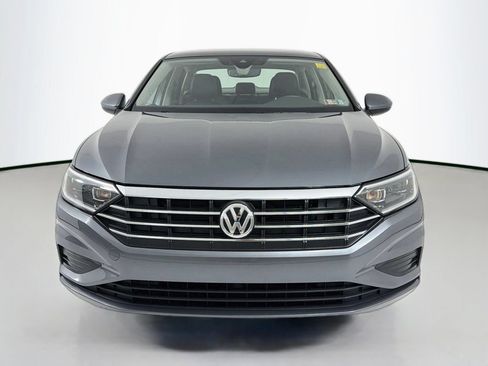 Used 2021 Volkswagen Jetta SEL FWD image 2