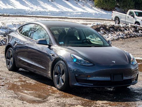 Used 2021 Tesla Model 3 Long Range image 8