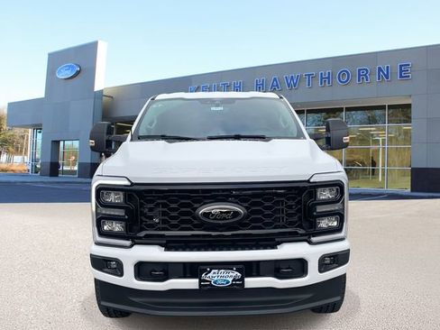 New 2026 Ford F250 XLT w/ XLT Premium Package AWD/4WD image 2