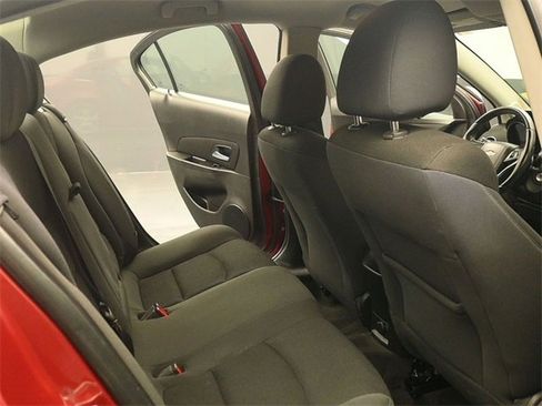 Used 2014 Chevrolet Cruze LT image 15