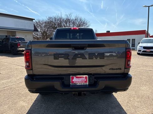 New 2026 RAM 2500 Tradesman AWD/4WD image 4
