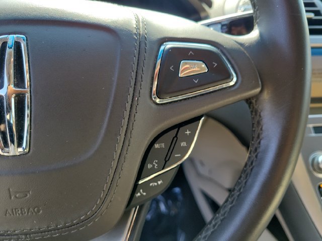 Used 2019 Lincoln MKZ Premiere FWD image 27