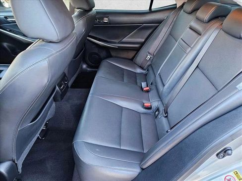 Used 2015 Lexus IS 250 image 18