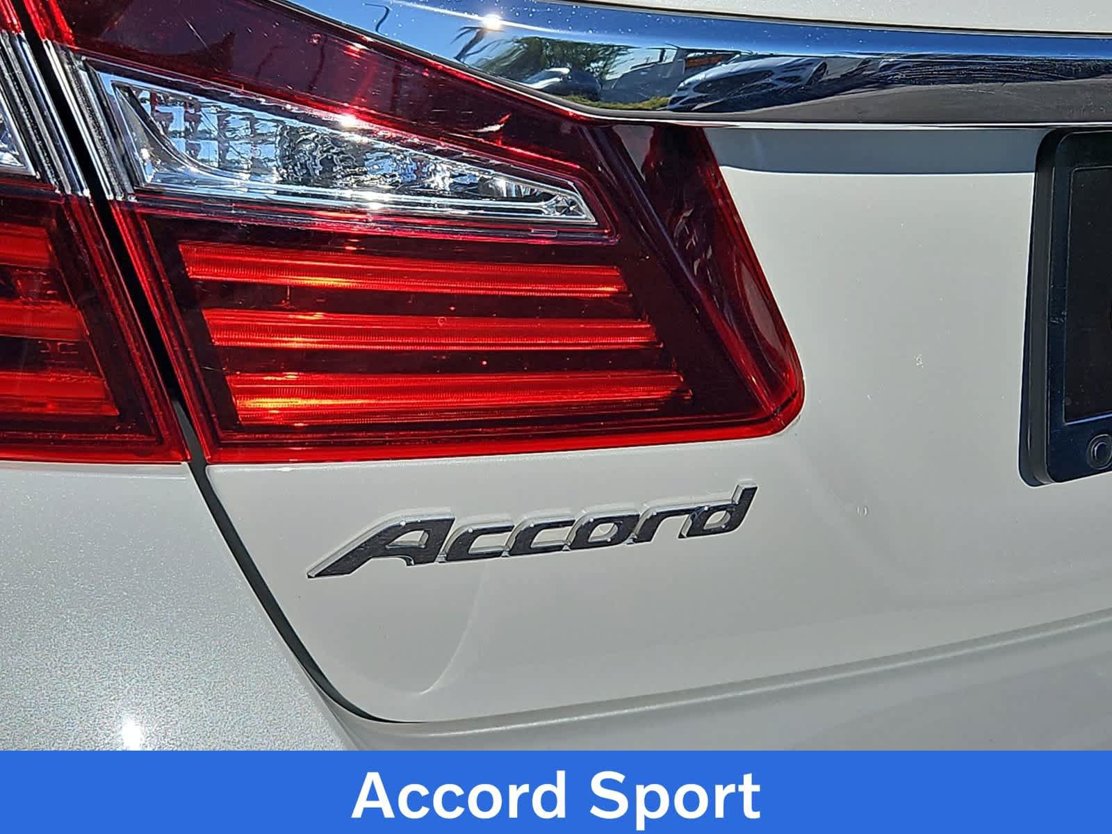 Used 2017 Honda Accord Sport image 11