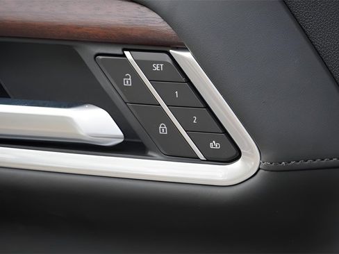 New 2026 GMC Sierra 2500 Denali Ultimate w/ Max Trailering Package image 18