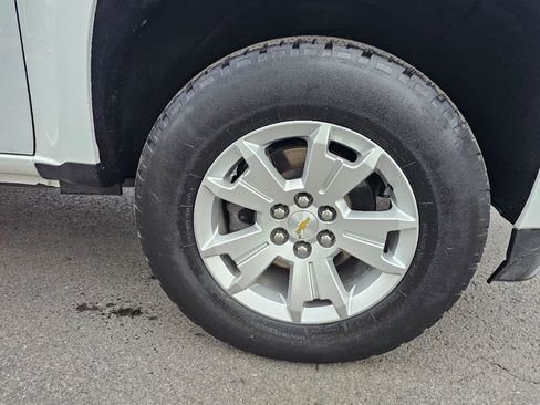 Used 2022 Chevrolet Colorado LT w/ Fleet Safety Package image 8