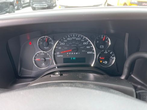 New 2025 Chevrolet Express 2500 Work Van w/ Driver Convenience Package image 13
