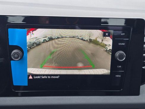 New 2026 Volkswagen Jetta SE image 36