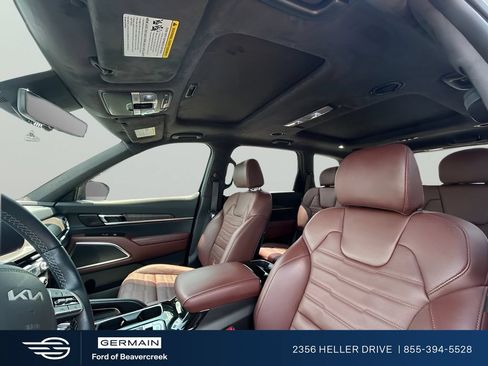 Used 2025 Kia Telluride SX Prestige AWD/4WD image 12