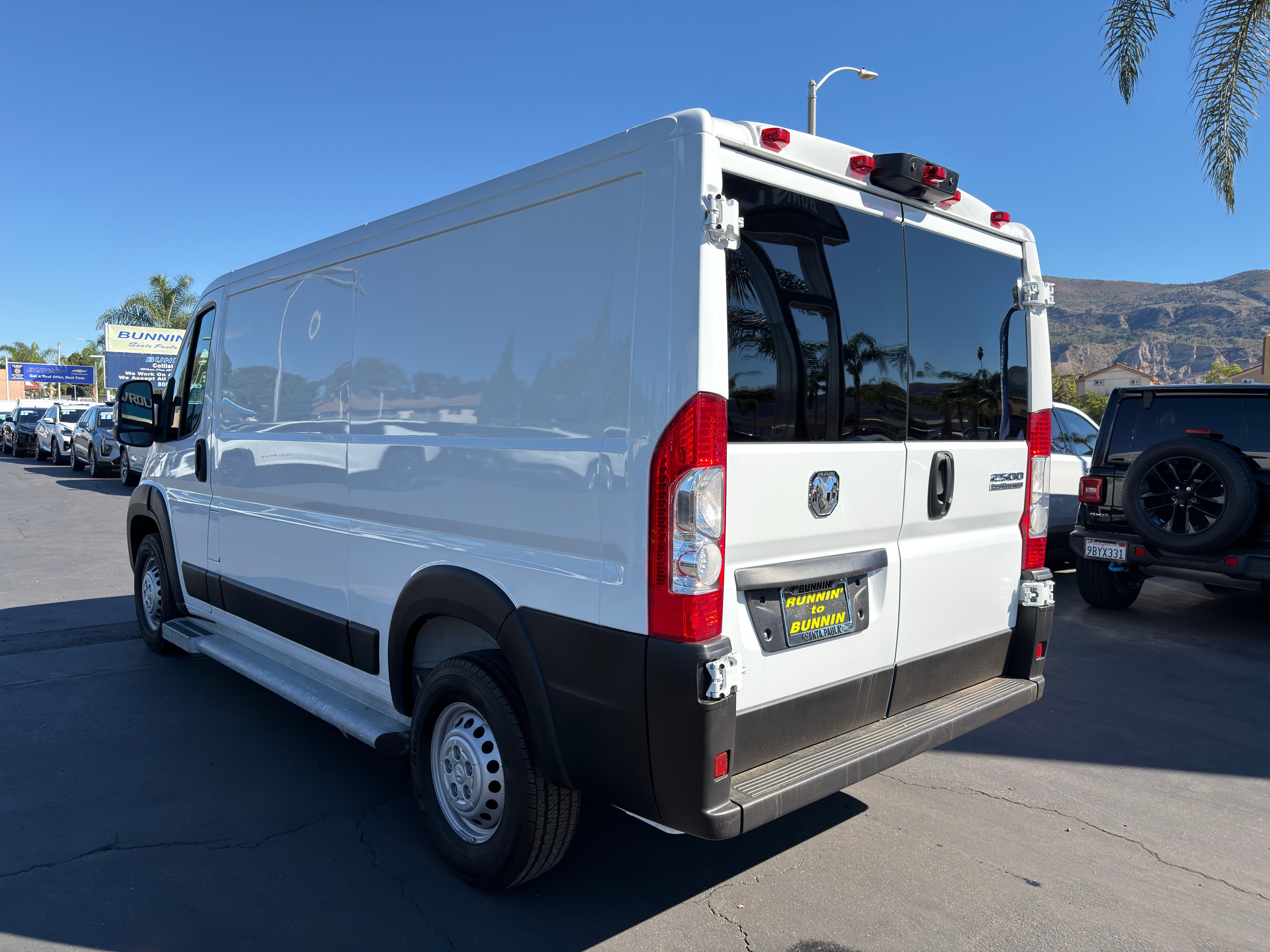 Used 2025 RAM ProMaster 2500 w/ U-Haul Equipment Group FWD image 6