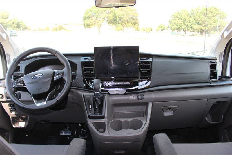 Used 2026 Ford Transit 350 XLT RWD image 19